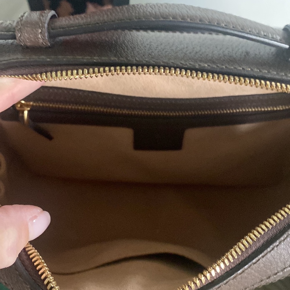 Gucci Purse - Picture 4 of 4